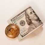 Майнинг криптовалют на EMCD с использованием солнечной энергии в каньонах